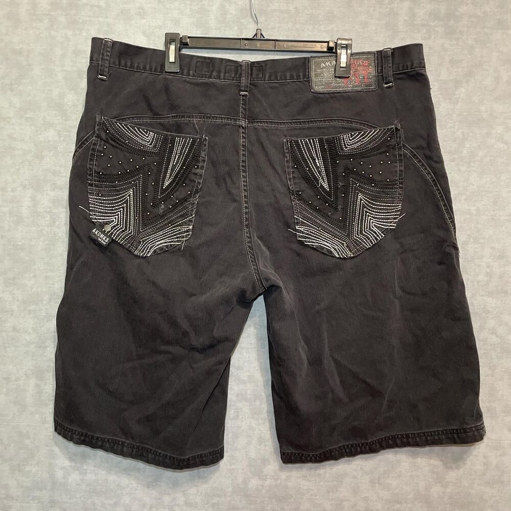 Baggy jorts. Akademiks brand.